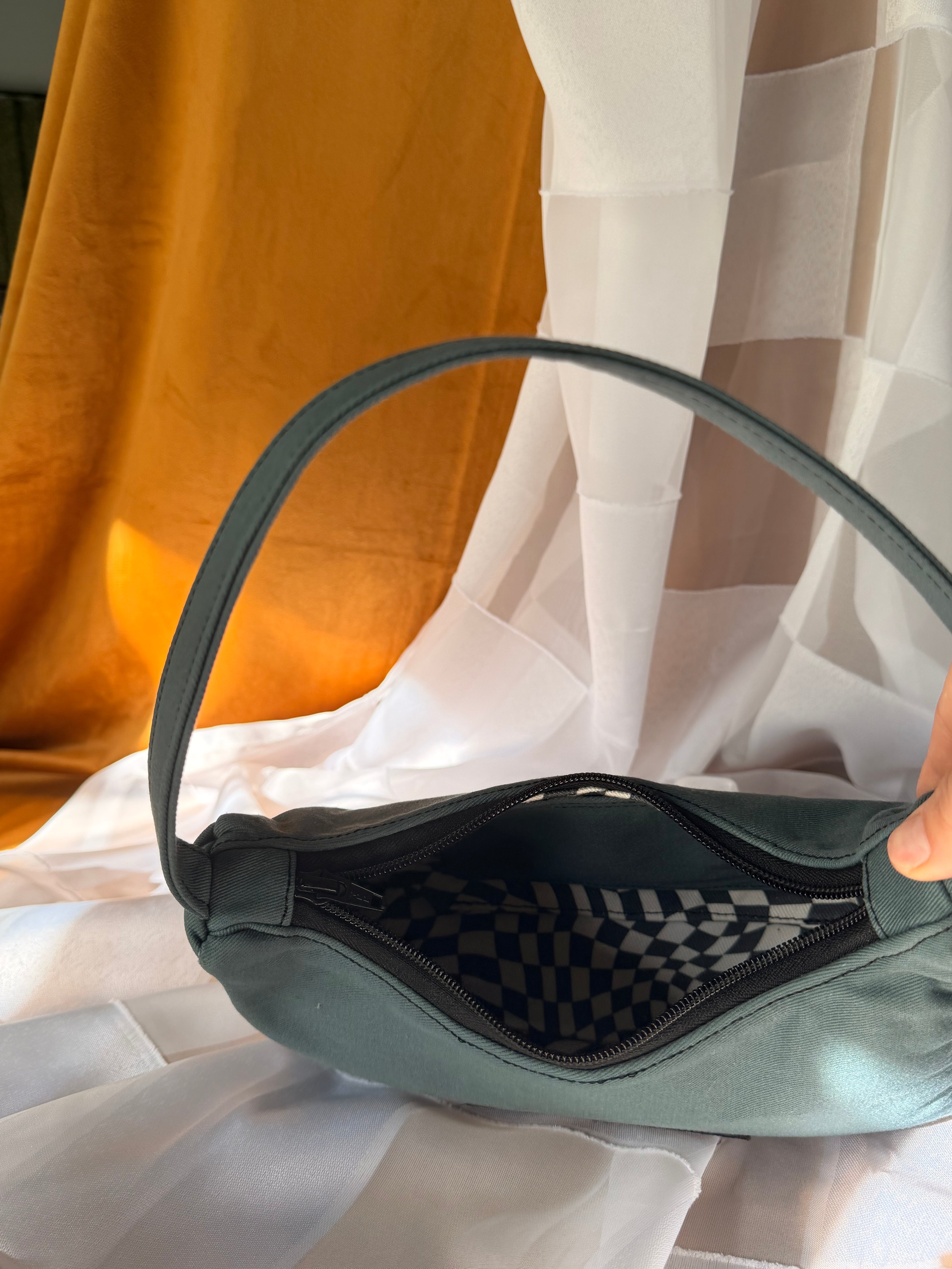 Teal Tantrum shoulder Bag