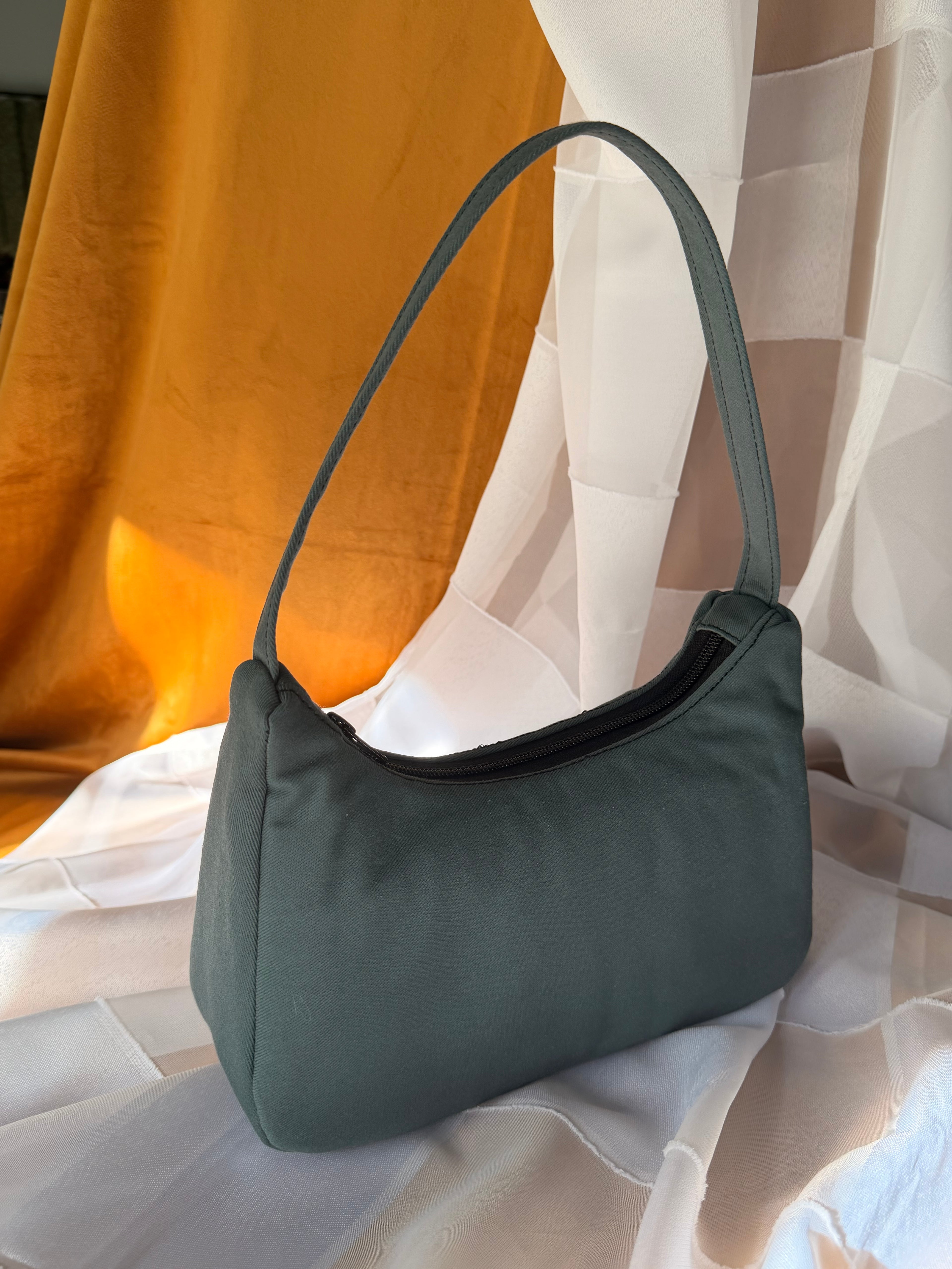 Teal Tantrum shoulder Bag