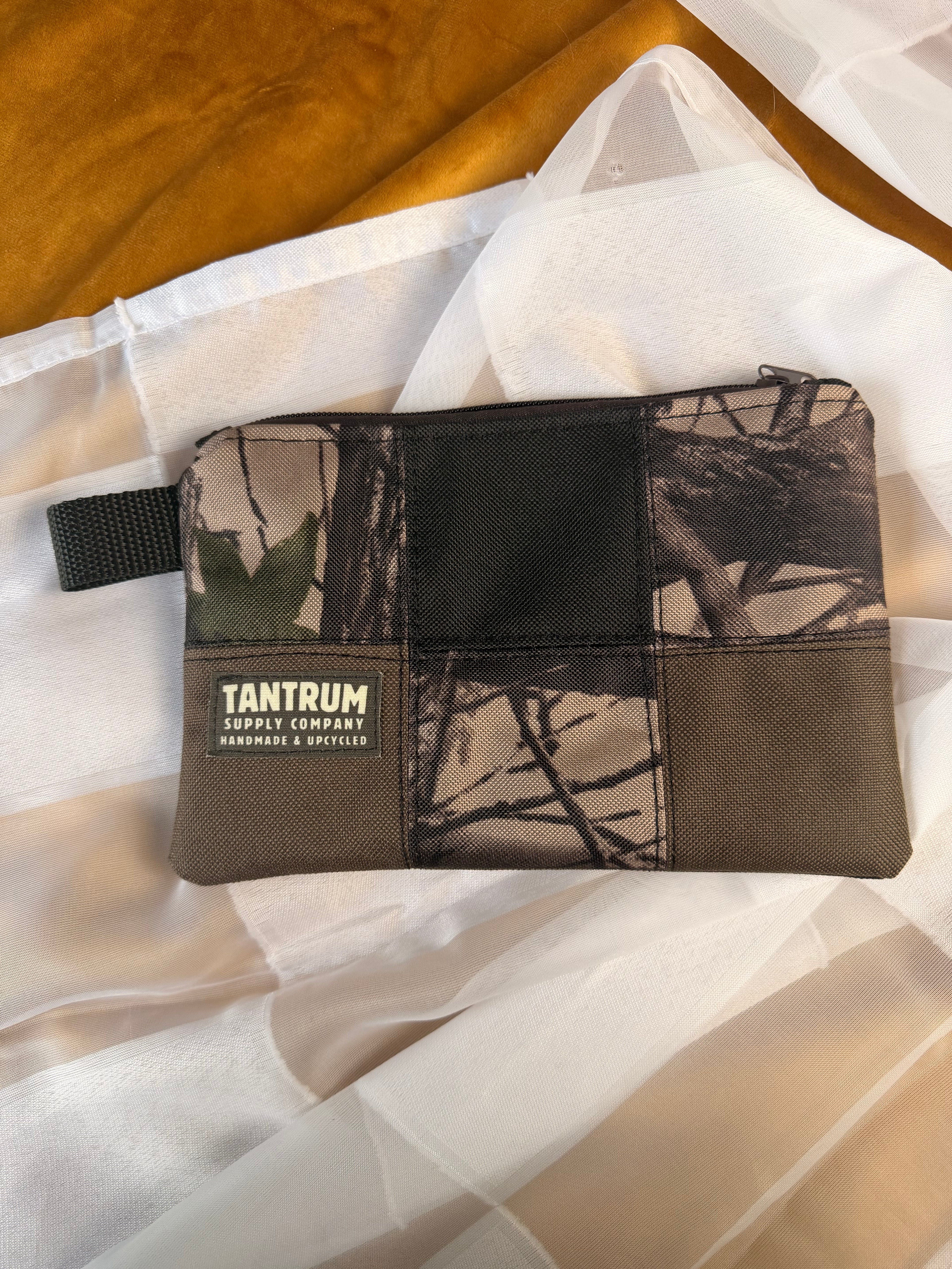 Camo Zipper Pouch Small