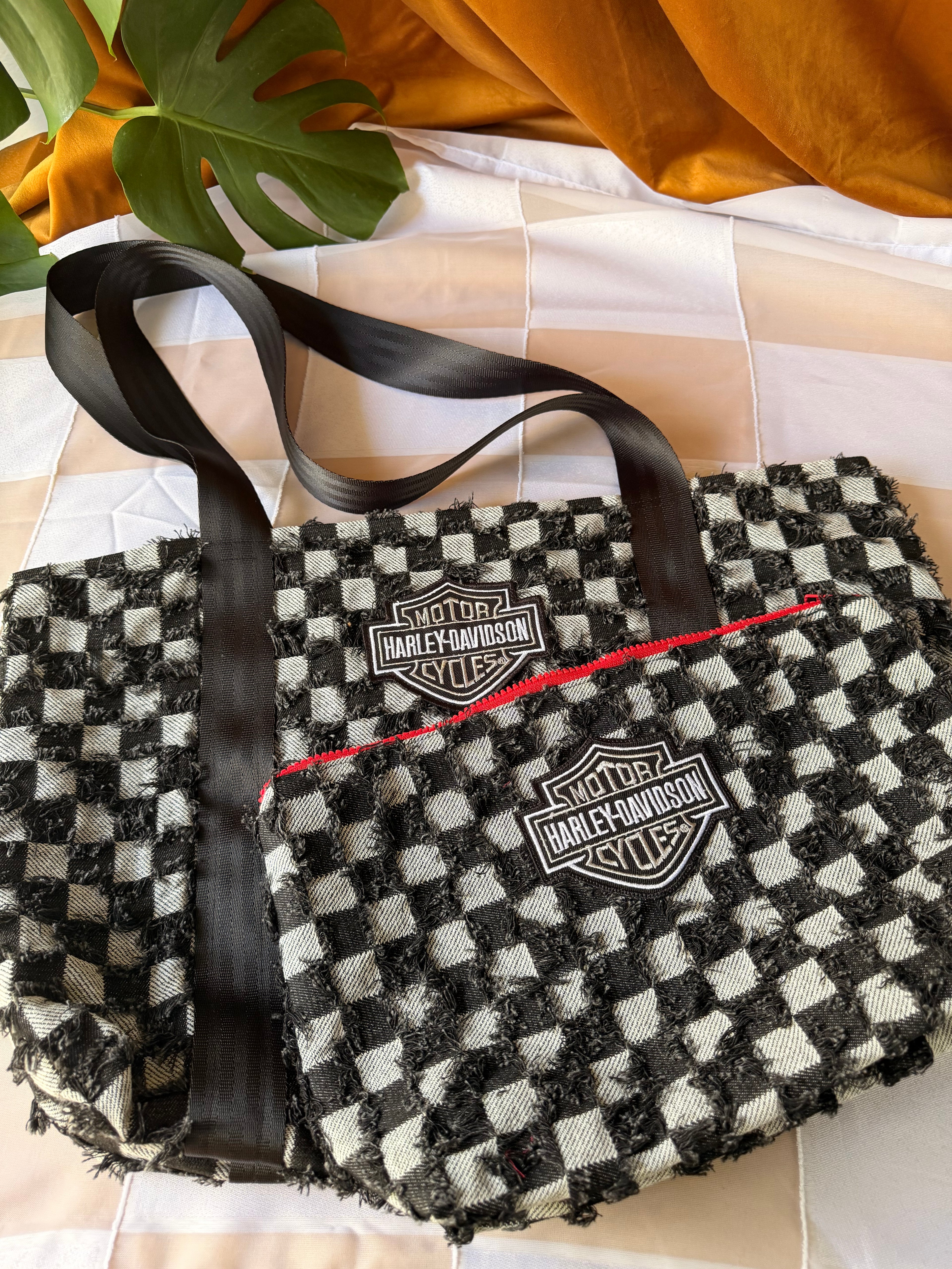 Black and Grey Checkered set