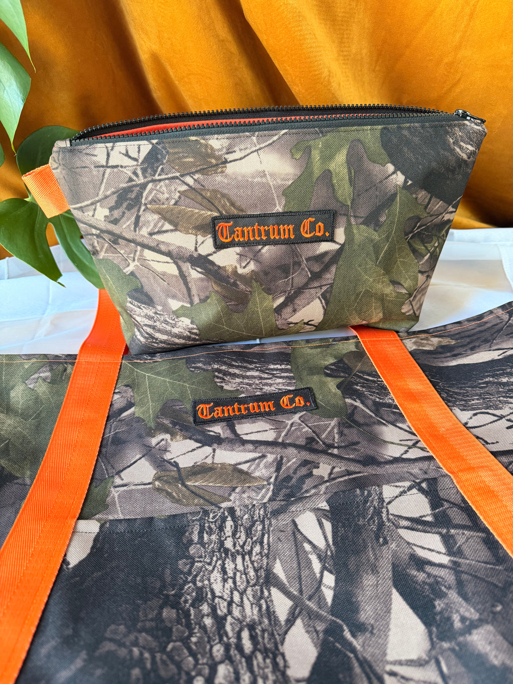 Orange Camo set